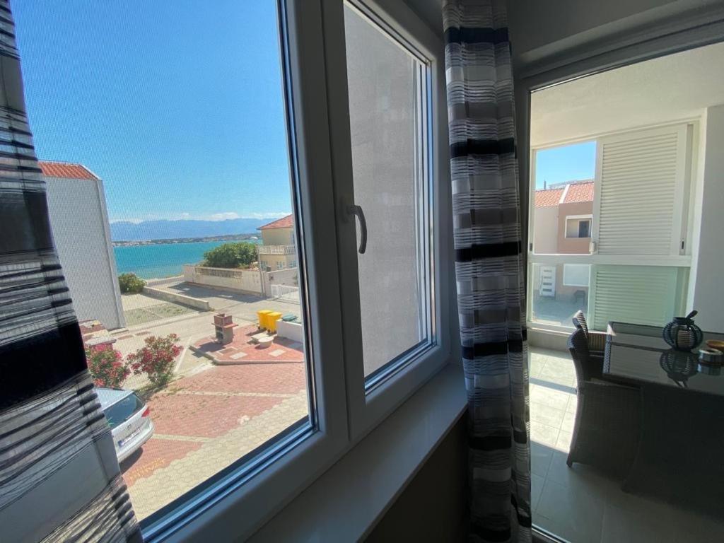 Apartman Erika Nin Exteriér fotografie